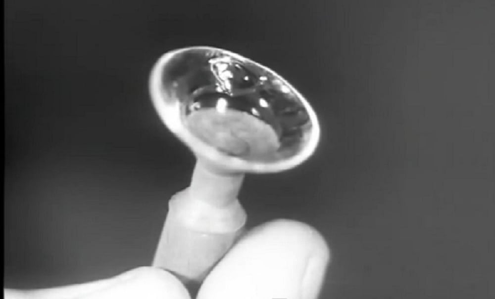 onde foram inventadas as lentes de contato